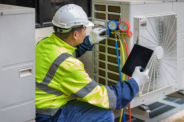 Professional Ac Installation technician working in Delphi Falls, NY